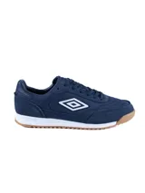 Championes Umbro modelo Omni, de estilo urbano y deportivo, color azul marino con detalles en blanco y suela de goma color caramelo.