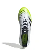 Championes de fútbol Adidas Predator League TF, con diseño en degradado de blanco a amarillo neón y detalles en negro. Presentan tecnología Hybridfeel en la parte superior y suela diseñada para césped artificial.