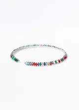 Gargantilla rígida plateada con hilera de zirconias de colores engarzadas.