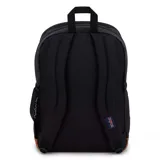 Mochila Jansport modelo Cool Student de color negro con base y detalles de cuero sintético marrón. Cuenta con dos compartimentos principales, bolsillos frontales con cierre, bolsillo lateral para botella y funda interna para laptop.