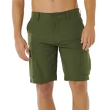 Bermuda Rip Curl Boardwalk Classic Surf Cargo color verde con bolsillos cargo laterales.