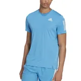 Remera de running Adidas Own The Run para hombre, color celeste con logo y tres tiras blancas en las mangas. Confeccionada con tejido AEROREADY que absorbe la humedad y detalles reflectantes.