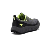 Championes Diadora Hiking Man Phuket, color gris con detalles en amarillo flúor, ideales para trekking.