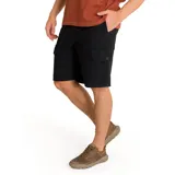 Short cargo color negro con bolsillos laterales utilitarios, bolsillos traseros con solapa y cierre de bragueta con cremallera y botón.