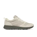 Championes Merrell modelo Alpine 83, de diseño retro con combinación de gamuza y textil en tonos beige. Presenta entresuela de espuma EVA en color verde oliva y suela de goma con tracción.