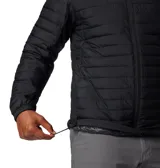 Campera acolchada con capucha, color negro, con cierre frontal completo, bolsillos laterales con cierre y logo de la marca estampado en el pecho.