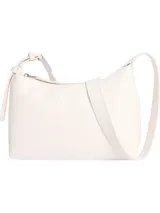 Cartera cruzada de tamaño mediano, color blanco, con correa ajustable y herrajes metálicos. Presenta cierre de cremallera y logo grabado en la parte delantera.