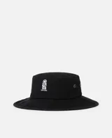 Sombrero negro de ala ancha marca Rip Curl, modelo S Series, con bordado frontal en blanco y ojalillos metálicos laterales.