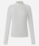 Remera deportiva de manga larga color negro, de ajuste ceñido, con cuello alto y media cremallera delantera.