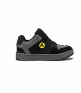 Zapatillas Airwalk modelo Brook Grey, color negro y gris con detalles en amarillo.
