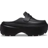 Zuecos Crocs Stomp Loafer negros, con diseño tipo mocasín y plataforma gruesa.