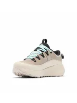 Championes Columbia Terrastride Bc Omni-Grip para mujer, color gris con detalles en celeste y suela en tono tostado. Diseñados para senderismo y uso urbano, combinan tecnología de amortiguación y tracción con un estilo moderno.