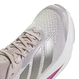 Championes de running Adidas Duramo SL 2 para mujer, color lila claro con detalles plateados en las tres rayas laterales y un degradado de rosa a fucsia en la mediasuela. Cierre con cordones y suela Adiwear.
