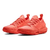 Championes de running Under Armour modelo HOVR Phantom 2, color naranja vibrante. Confeccionados con tecnología UA IntelliKnit para mayor transpirabilidad y elasticidad, cuentan con amortiguación reactiva UA HOVR, panel moldeado en el mediopié y suela de goma con textura de tacos para mayor tracción.