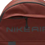Mochila Nike Air de color bordo, con compartimento principal con cierre, bolsillo frontal con cierre vertical termosellado y el texto "NIKE AIR" impreso en el frente.