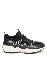 Zapatillas Caterpillar Hasten Mesh para mujer, color negro con detalles en blanco y violeta. Capellada de malla de nailon y microfibra, forro 100 % reciclado postindustrial, plantilla de espuma EVA suave, entresuela de EVA ligera y suela exterior de goma duradera.