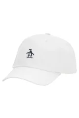 Gorro con visera curva color blanco, con bordado frontal del logotipo de un pingüino en color azul marino.
