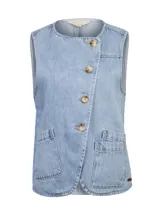 Chaleco de denim RKF color celeste, sin mangas, con cierre cruzado de botones frontales y bolsillos aplicados.