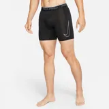 Short deportivo negro de hombre, marca Nike, modelo Pro Dri-FIT. Cuenta con tecnología Dri-FIT que absorbe el sudor, tejido de red en la entrepierna y el asiento superior para mayor transpirabilidad y logo de Nike en el lateral.