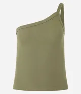 Blusa de un hombro confeccionada en tejido rib con textura acanalada, de corte ajustado y diseño sin mangas.