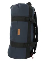 Bolso de viaje tipo duffel color azul marino, resistente al agua, con compartimento principal con cierre, múltiples bolsillos internos y externos, correas ajustables y manijas reforzadas.