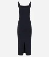 Vestido midi negro de punto roma, con escote cuadrado y corte ajustado.