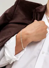 Pulsera de plata 925 con eslabones tipo fígaro.