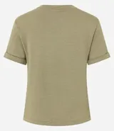 Blusa básica de cuello redondo y manga corta con detalle de dobladillo plegado. Confeccionada en tejido de viscosa con spandex, ofrece un ajuste cómodo y versátil.