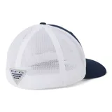 Gorra de béisbol con visera curva, frente en color azul marino y paneles traseros de malla blanca. Presenta el logo de Columbia PFG bordado en el frente y un parche de pez en el lateral.