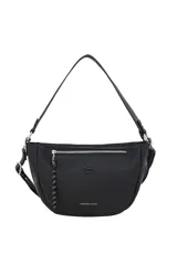 Cartera bandolera Oreiro de cuero sintético negro, con cierre superior, bolsillo frontal con cierre y tirador de cordón estampado. Presenta detalle de aplique de labios y logo impreso en la parte frontal, además de asa ajustable.