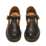 Zapatos Mary Jane Dr. Martens modelo Polley Black Smooth, confeccionados en cuero negro con tira en T, hebilla metálica ajustable y costuras amarillas características en la suela.