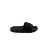 Ojotas Umbro modelo Flip, de color negro, con tira ancha que incluye relieve con el logo de la marca.