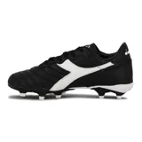 Championes de fútbol Diadora Futbol Italy Md, color negro con detalles en blanco.