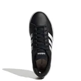 Championes Adidas Grand Court Base 2.0, color negro con las tres tiras blancas en los laterales y suela blanca.
