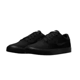 Championes Nike SB Chron 2 Canvas, color negro, con diseño de perfil bajo, confeccionados en lona resistente y suela de goma vulcanizada.