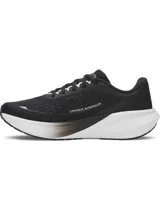 Championes de running Under Armour modelo Velociti Pace, color negro con detalles en blanco. Presentan parte superior de malla ligera y transpirable, amortiguación UA HOVR para retorno de energía y suela de goma completa para mayor tracción.