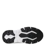 Championes deportivos Push modelo Tirol, color beige con detalles en negro y blanco. Presentan una estructura de malla transpirable, cordones negros y una suela robusta de alto impacto.