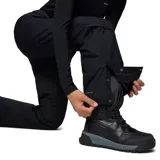 Pantalón de nieve Columbia Bugaboo II Omni-Heat de color negro, diseñado con tecnologías Omni-Tech y Omni-Heat para impermeabilidad, transpirabilidad y retención de calor. Cuenta con cintura ajustable con lengüetas, bolsillos con cremallera, polainas internas y dobladillo reforzado, ideal para esquí y deportes de invierno.