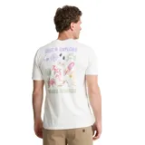 Remera color crema de algodón peinado con cuello redondo y estampado pequeño en el pecho con el logo de la marca Roark y la frase "Seek & Explore".