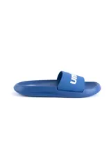 Ojota Umbro modelo Twise, color azul con logo de la marca en relieve en color blanco sobre la tira.