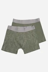 Pack de dos bóxers de algodón, uno liso y otro con estampado botánico lineal, ambos en color verde oliva con cintura elástica en tono gris.