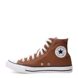 Championes Converse Chuck Taylor All Star de caña alta, confeccionados en lona color marrón con puntera y suela de goma blanca, y cordones blancos.