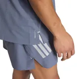 Remera deportiva Adidas Adi365 de manga corta en color azul, con detalles reflectantes en las mangas y el logotipo de la marca en el pecho.
