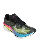 Championes de running Under Armour Velociti Elite 3, diseñados para carreras de larga distancia. Presentan una parte superior de tejido técnico ligero, placa de fibra de carbono para mayor propulsión y entresuela reactiva. El diseño destaca por su combinación de colores negro, amarillo neón, fucsia y azul.