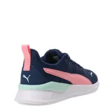 Championes deportivos Puma Anzarun Lite, confeccionados en malla textil azul marino con detalles en rosa y verde agua. Presentan el logo de la marca en el lateral y en la puntera, con suela blanca de espuma EVA.