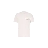 Remera Off-White de manga corta en color gris claro melange, con cuello redondo y el logotipo de la marca impreso en el pecho acompañado por un gráfico de cinta adhesiva.