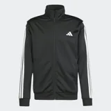 Conjunto deportivo Adidas Dayready de color negro con las clásicas tres tiras blancas en mangas y laterales del pantalón, confeccionado en suave tejido tricot de poliéster reciclado. Incluye campera con cierre frontal y cuello alto, y pantalón con cintura elástica ajustable.