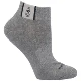 Calcetín deportivo corto de color gris melange, con detalle de franja clara en el tobillo que incluye el logo bordado del perro basset hound.