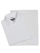 Camisa de manga larga de algodón color blanco, con cuello italiano, cierre frontal de botones y calce regular. Cuenta con la tecnología Travel 360° para mayor libertad de movimiento y acabado resistente a las arrugas.