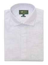 Camisa de manga larga blanca con diseño a cuadros celestes, cuello italiano, calce regular y bolsillo en el pecho con logo RKF.